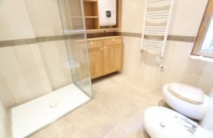 thumb_3293076_4.jpg