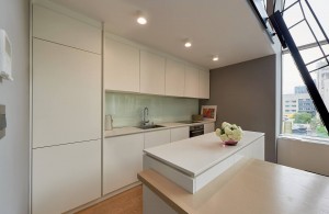 thumb_3295023_3.jpg