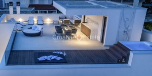 thumb_3295862_tia-podstrana-villa-sea-view-pool-roof-terrace-sale-124-.jpg