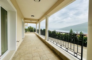 thumb_3299368_tenegro.hercegnovi.bythesea.premium.apartment.djenovici8.jpg