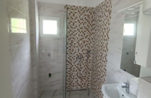 thumb_3304439_8.jpg