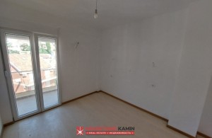 thumb_3307748_budva-three-bedroom-apartment-for-sale-_15.jpg