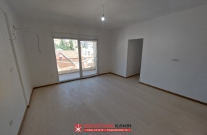 thumb_3307748_budva-three-bedroom-apartment-for-sale-_4.jpg
