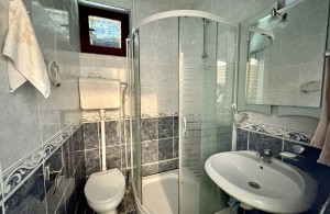 thumb_3310926_al.estate.montenegro.hercegnovi.bythesea.house.trebesin3.jpg