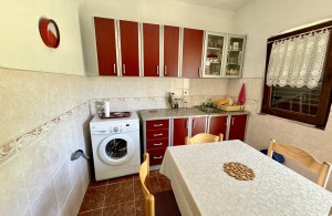 thumb_3310926_al.estate.montenegro.hercegnovi.bythesea.house.trebesin4.jpg