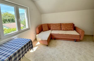 thumb_3310926_al.estate.montenegro.hercegnovi.bythesea.house.trebesin8.jpg
