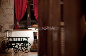 thumb_3311081_croatia-rogoznica-house-restaurant-seafront-sale-108-.jpg