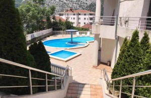 thumb_3312019_apartments_for_sale_risan_kotor_pool7.jpg