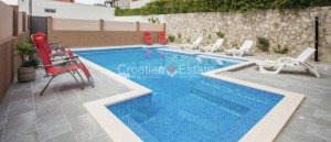 thumb_3316027_croatia-strozanac-apartment-pool-sale-111-.jpg