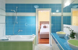 thumb_3316748_croatia-split-villa-pool-entertainment-room-sale-120-.jpg