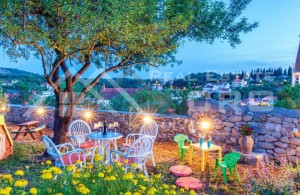 thumb_3317722_ated_historic_villa_with_a_wonderful_sea_view_for_sale_8.jpg