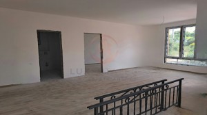 thumb_3319380_3.jpg