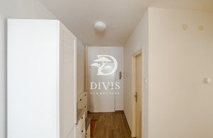 thumb_3321232_prodaja-vozdovac-kostolacka-79m2-dvoiposoban-predsoblje.jpg