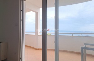 thumb_3329550_croatia-split-znjan-apartment-sea-view-garage-sale-106-.jpg