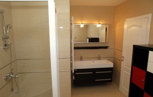 thumb_3331601_10.jpg