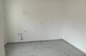 thumb_3334465_2024-07-11-23.04.40.jpg