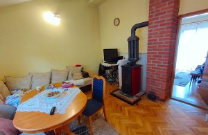 thumb_3340609_3------------.jpg