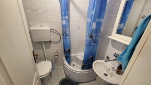 thumb_3357597_3.jpeg