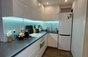 thumb_3358559_6.jpg