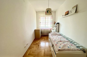 thumb_3362005_n-63m2-vozdovac-bulevar-jna-paunov-breg-spavaca-soba--2-.jpg