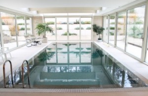 thumb_3365992_swimmi.jpg