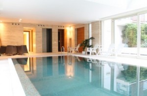 thumb_3365992_swimmi3.jpg