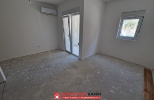thumb_3373366_kamin-nekretnine_2.jpg