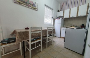 thumb_3384777_t8-kp4omdz.jpg