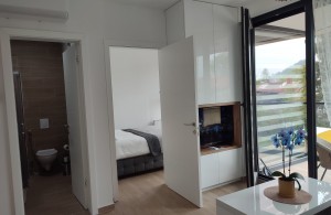 thumb_3386762_apartment1.jpg