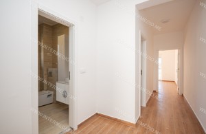 thumb_3386776_2.jpeg