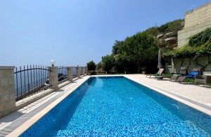 thumb_3387417_vila-s-basejnom-v-rezevici-12533--3-_1067x800.jpeg