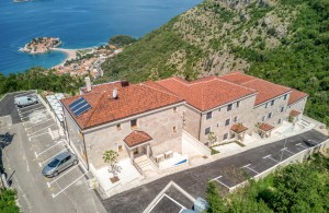 thumb_3387527_dji_0979_hdr.jpg