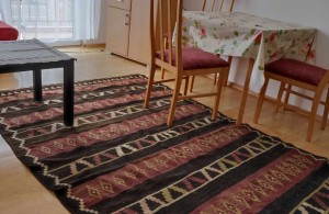 thumb_3390751_tepih-i-tv-u-dnevnom-boravku.jpeg