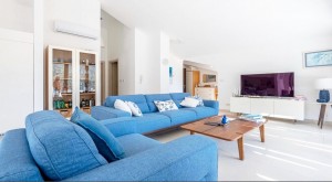 thumb_3391612_morinj-lavender-penthouse-03-1740x960-c-center.jpg