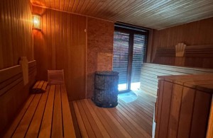 thumb_3395043_1674817090_38.jpg