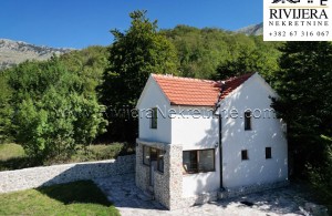 thumb_3395083__sale_house_rivijera_nekretnine_vrbanj_boka_kotorska_-1-.jpg