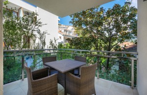 thumb_3396033_10---luxury-one-bedroom-apartment-next-to-avala-hotel.jpg