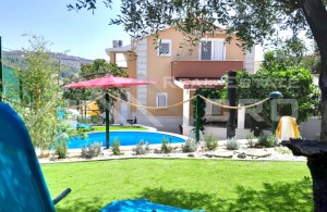 thumb_3401636_an_attractive_location_near_a_beautiful_beach_for_sale_2.jpg