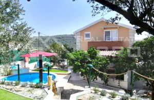 thumb_3401636_an_attractive_location_near_a_beautiful_beach_for_sale_4.jpg