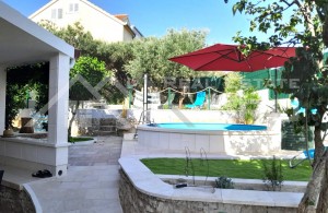 thumb_3401636_an_attractive_location_near_a_beautiful_beach_for_sale_5.jpg