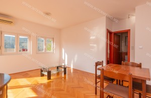 thumb_3404203_2.jpg
