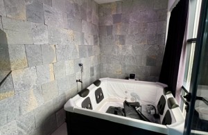 thumb_3410068_img_5015.jpg