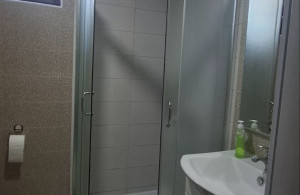 thumb_3410884_36.jpg