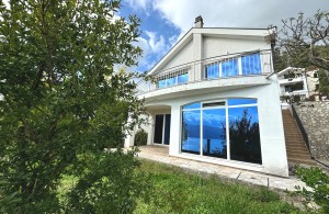 thumb_3414054_happymontenegro-great-house-with-sea-view01.jpg