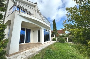 thumb_3414054_happymontenegro-great-house-with-sea-view02.jpg