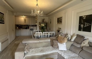 thumb_3419280_img-786082ac28a9b20cf4b9ef043b9d891f-v.jpg
