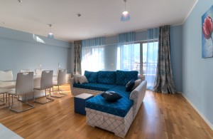 thumb_3423592_living-room-2.jpg