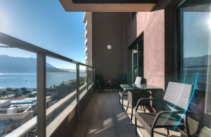 thumb_3423592_terrace-1.jpg