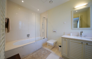 thumb_3428016_apartment-in-porto-montenegro-for-sale-14.jpg