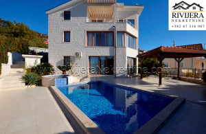 thumb_3430304__villa_rivijera_nekretnine_topla_herceg_novi_oglasi--10-.jpg